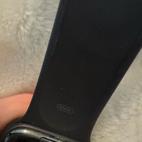 Apple Watch - Picture 3 of 3